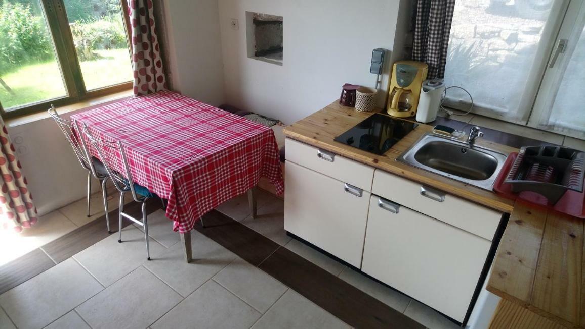 Les Grandes Fontaines Bed & Breakfast La Longine Ngoại thất bức ảnh